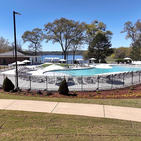 James F. Martin Inn Clemson Bagian luar foto